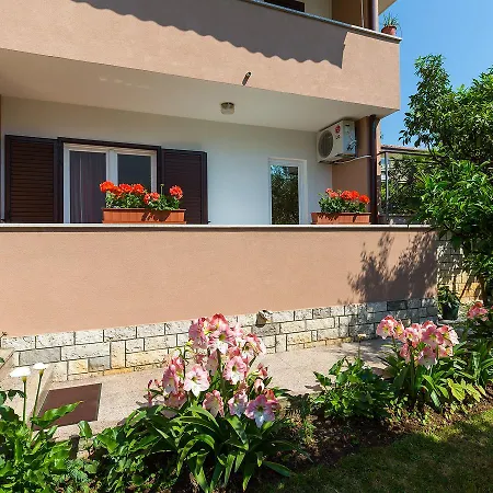 Nerina * Porec